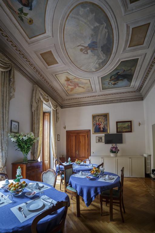 Affreschi Su Roma Luxury B&B Kültér fotó