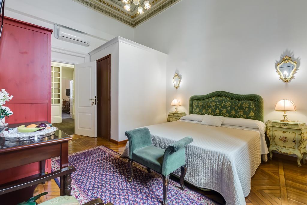 Affreschi Su Roma Luxury B&B Kültér fotó