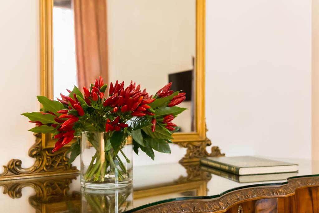 Affreschi Su Roma Luxury B&B Kültér fotó
