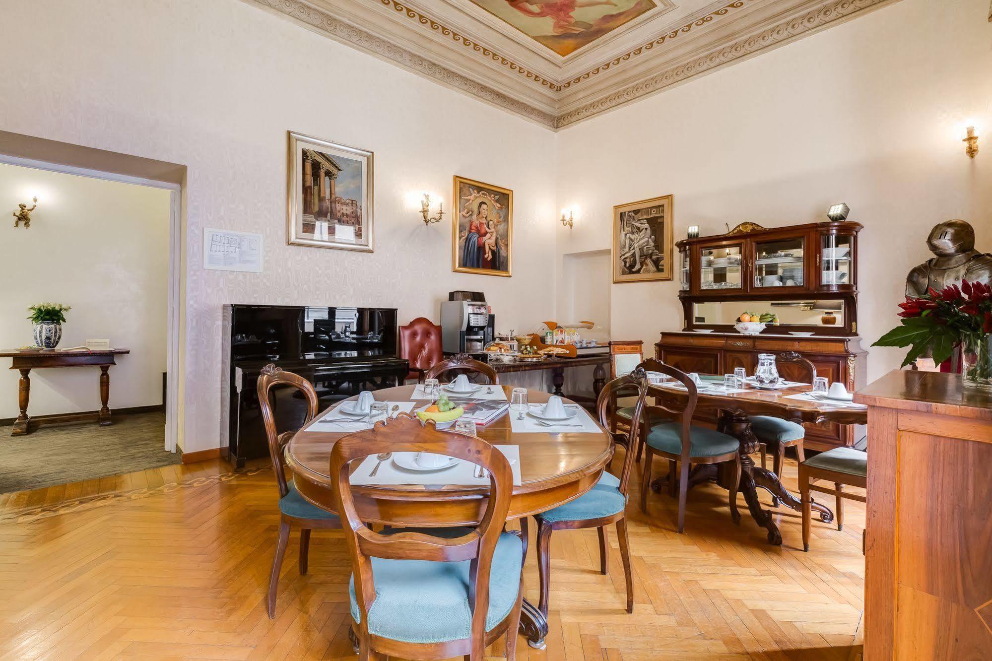 Affreschi Su Roma Luxury B&B Kültér fotó