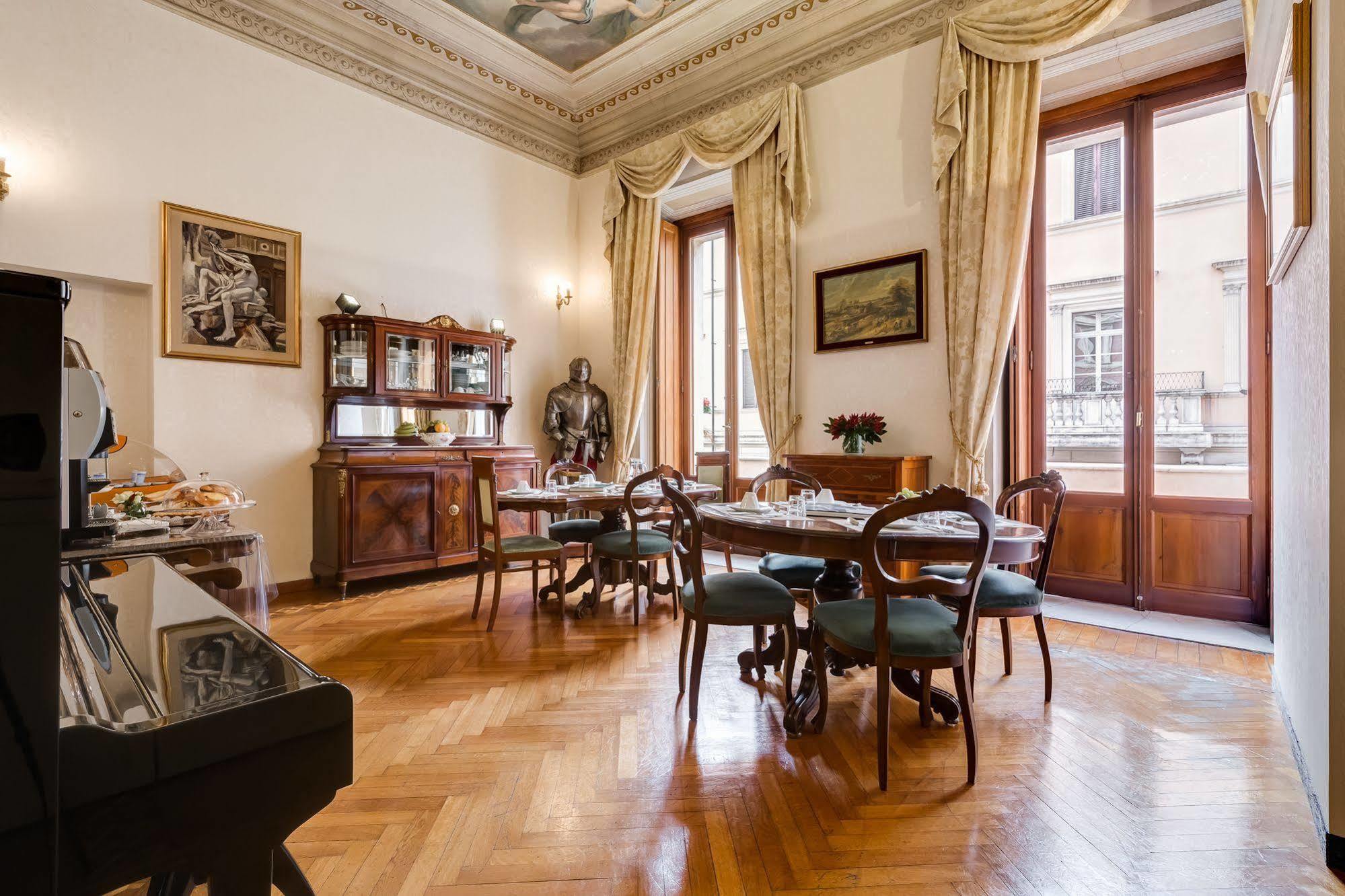 Affreschi Su Roma Luxury B&B Kültér fotó